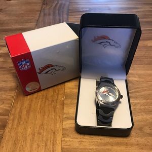 NWOT-NFL “Denver Broncos” Watch